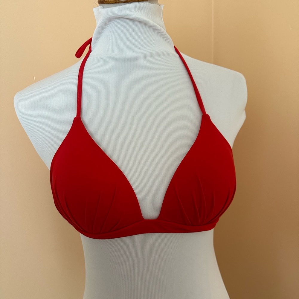 2 Bikini Tops - Picture 2 of 7